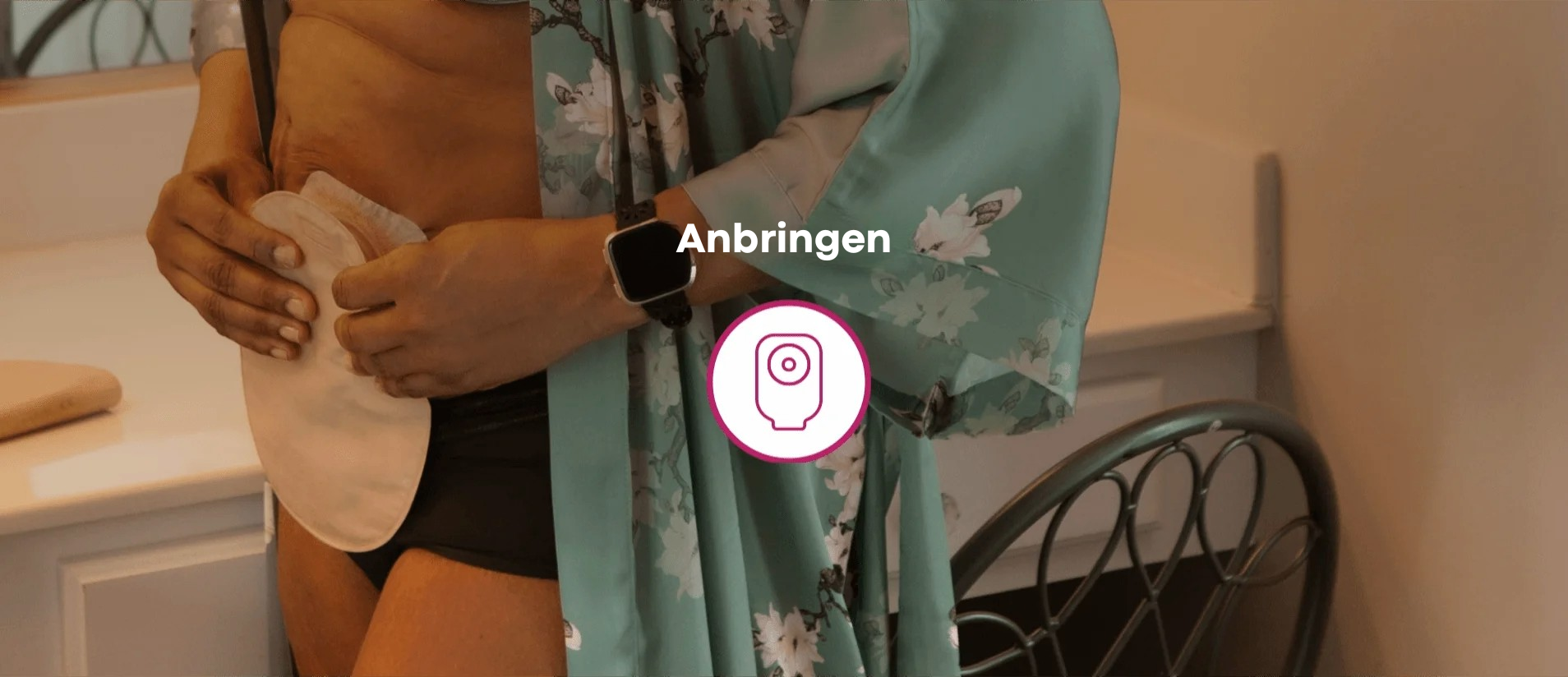 Frau, die selbstbewusst ihren Beutel hält – ein sicheres Beutelsystem.